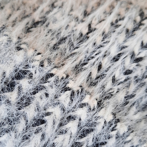 C.C Warm Two Tone Knit Soft Fuzzy Stretchy Cuff Beanie - Picture 4 of 5